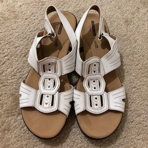 Clarks White Leather Slingback Sandals